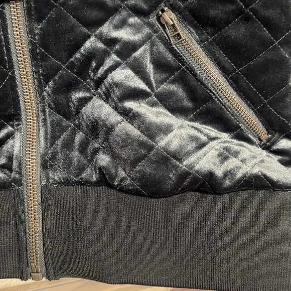 Kensie Velour Bomber Jacket Size M NWT - Picture 3 of 8